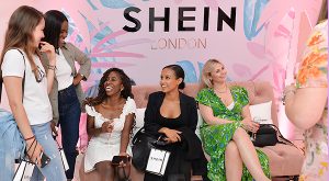 Shein2021年成美国苹果商店下载最多购物APP,亚马逊等传统电商倍感压力——MOGOEC墨攻推广-墨攻推广MOGOEC