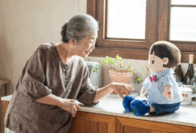 韩国银发市场崛起：AI护理机器人近80亿美元市场-墨攻推广MOGOEC